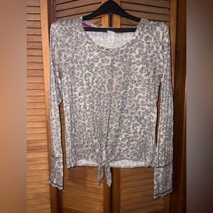NoBo Leopard tie top.